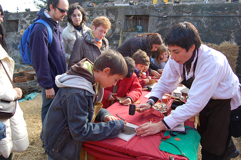 Taller de la 7a Fira Medieval d'Oficis - Novembre de 2008.