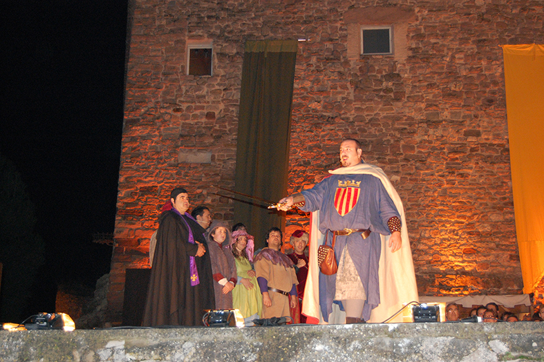 RepresentaciÃ³ de 'Salats!' durant la 7a Fira Medieval d'Oficis - Novembre de 2008.