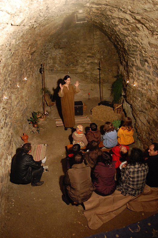 Conta-contes de la 9a Fira Medieval d'Oficis - Novembre de 2010.