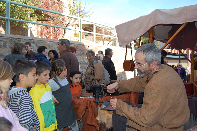 ArtesÃ  de la 9a Fira Medieval d'Oficis - Novembre de 2010.