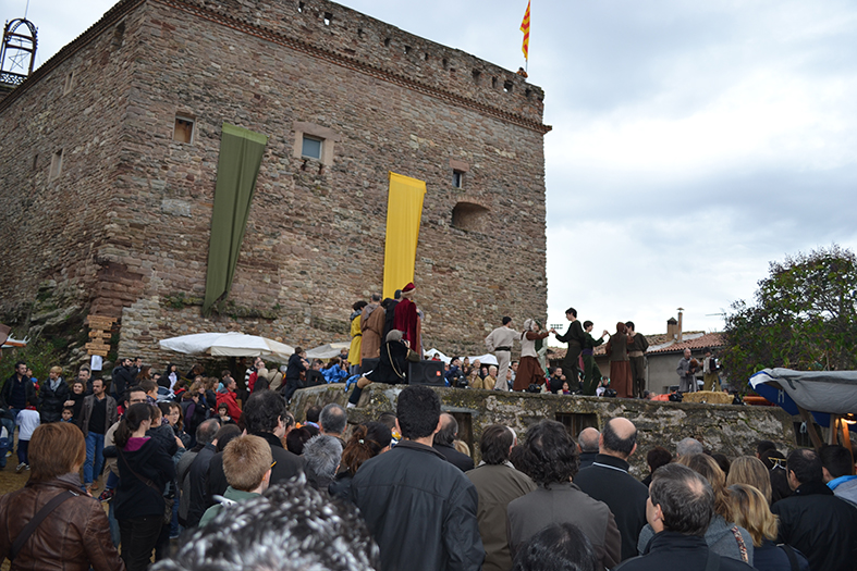 RepresentaciÃ³ de 'Salats!' durant l'11 Fira Medieval d'Oficis - Novembre de 2012.
