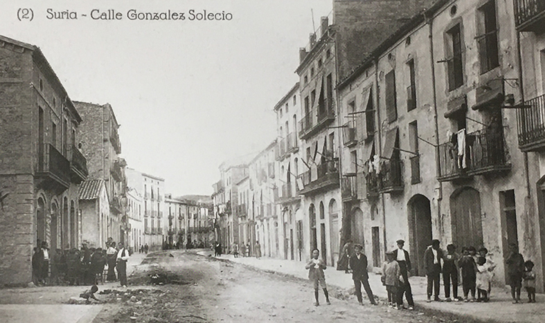 DÃ¨cada de 1910 - Carrer GonzÃ¡lez Solesio (font: llibre 'SÃºria ahir i avui' de Josep Massana i Portella).