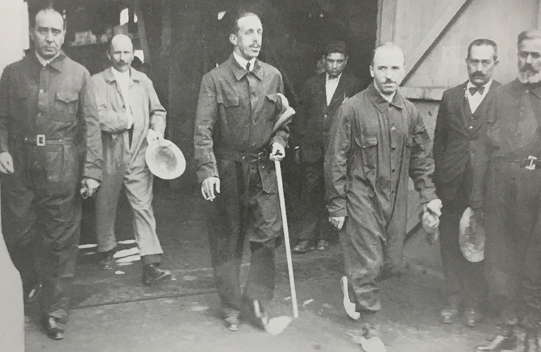 Any 1929 - Visita del rei Alfons XIII a la mina de potassa (font: llibre 'SÃºria, histÃ²ria en imatges. 1894-1975' de Josep Reguant i Agut).