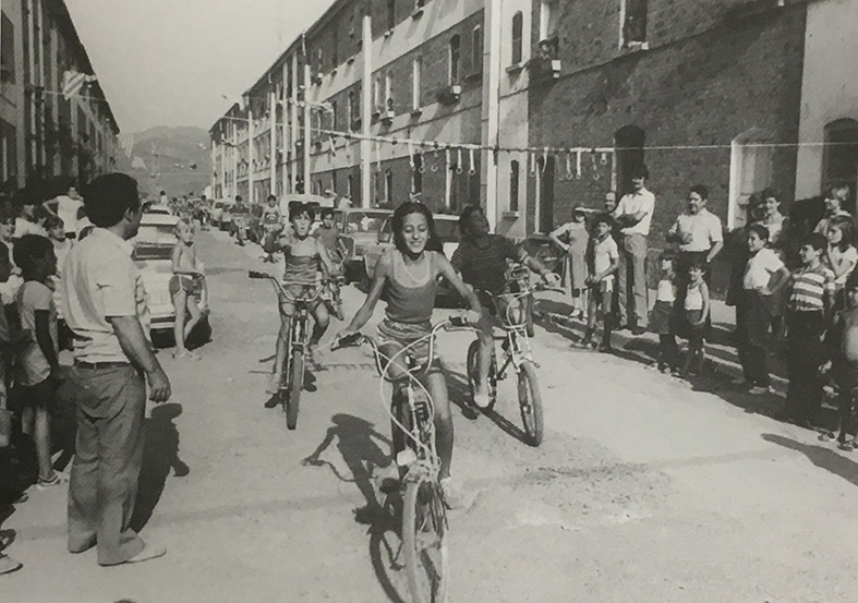 DÃ¨cada de 1960 - Festa del barri Santa Maria (font: llibre 'SÃºria, histÃ²ria en imatges. 1894-1975' de Josep Reguant i Agut).