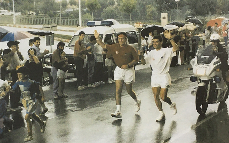 Any 1992 - Pas de la torxa olÃ­mpica per SÃºria, camÃ­ dels Jocs OlÃ­mpics de Barcelona (font: llibre 'SÃºria ahir i avui' de Josep Massana i Portella).