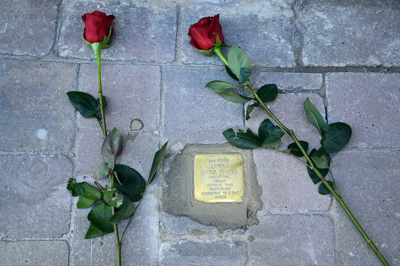 Llamborda Stolpersteine de Climent Girona Prades (carrer de Sant Cristòfol, 15).