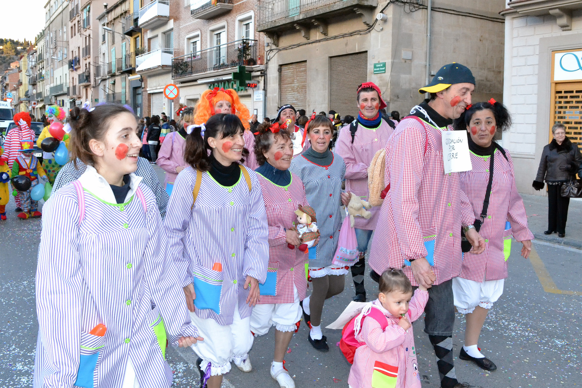 Participants en la rua del Carnestoltes de SÃºria 2013.