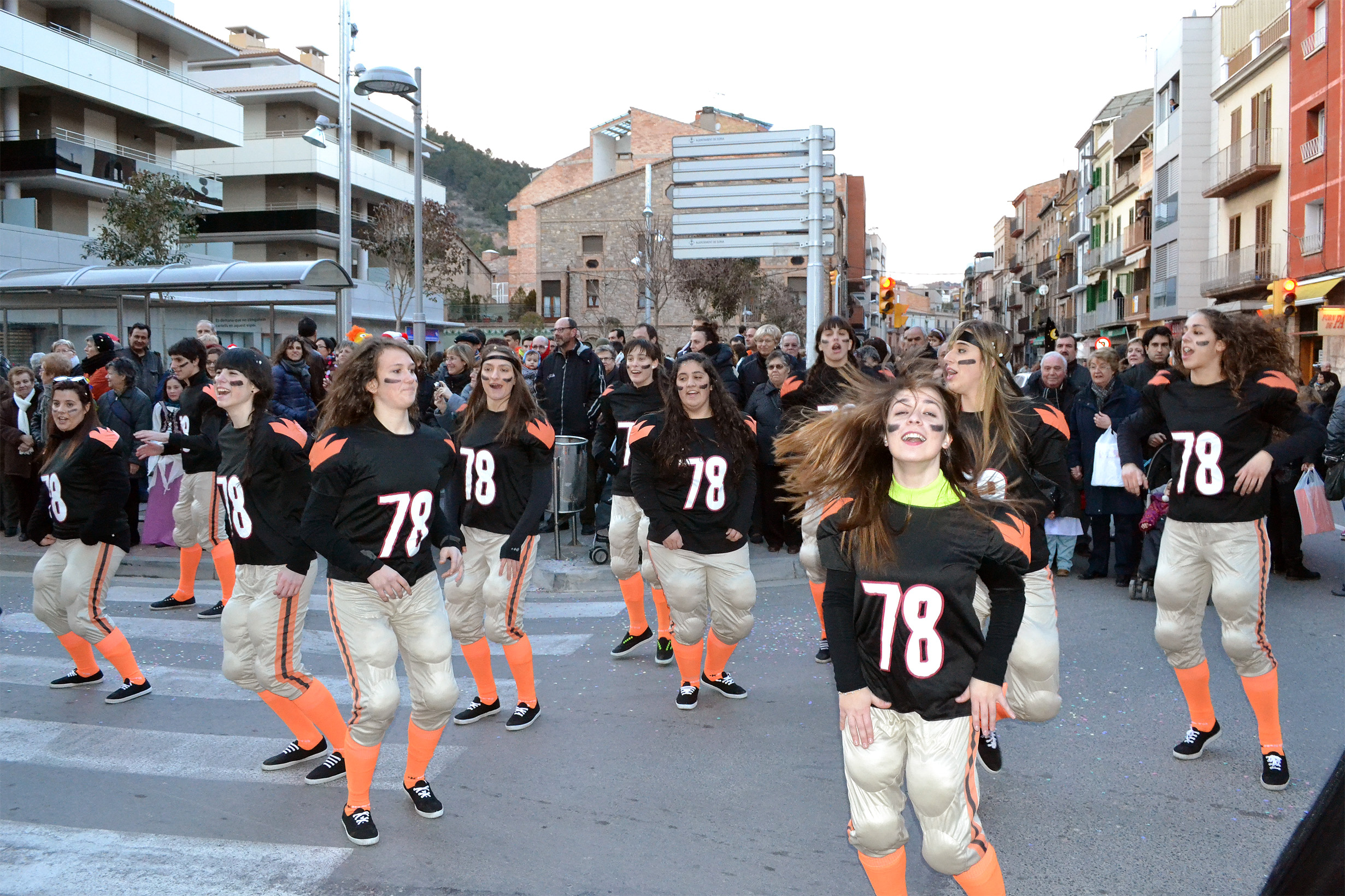 Participants en la rua del Carnestoltes de SÃºria 2013.
