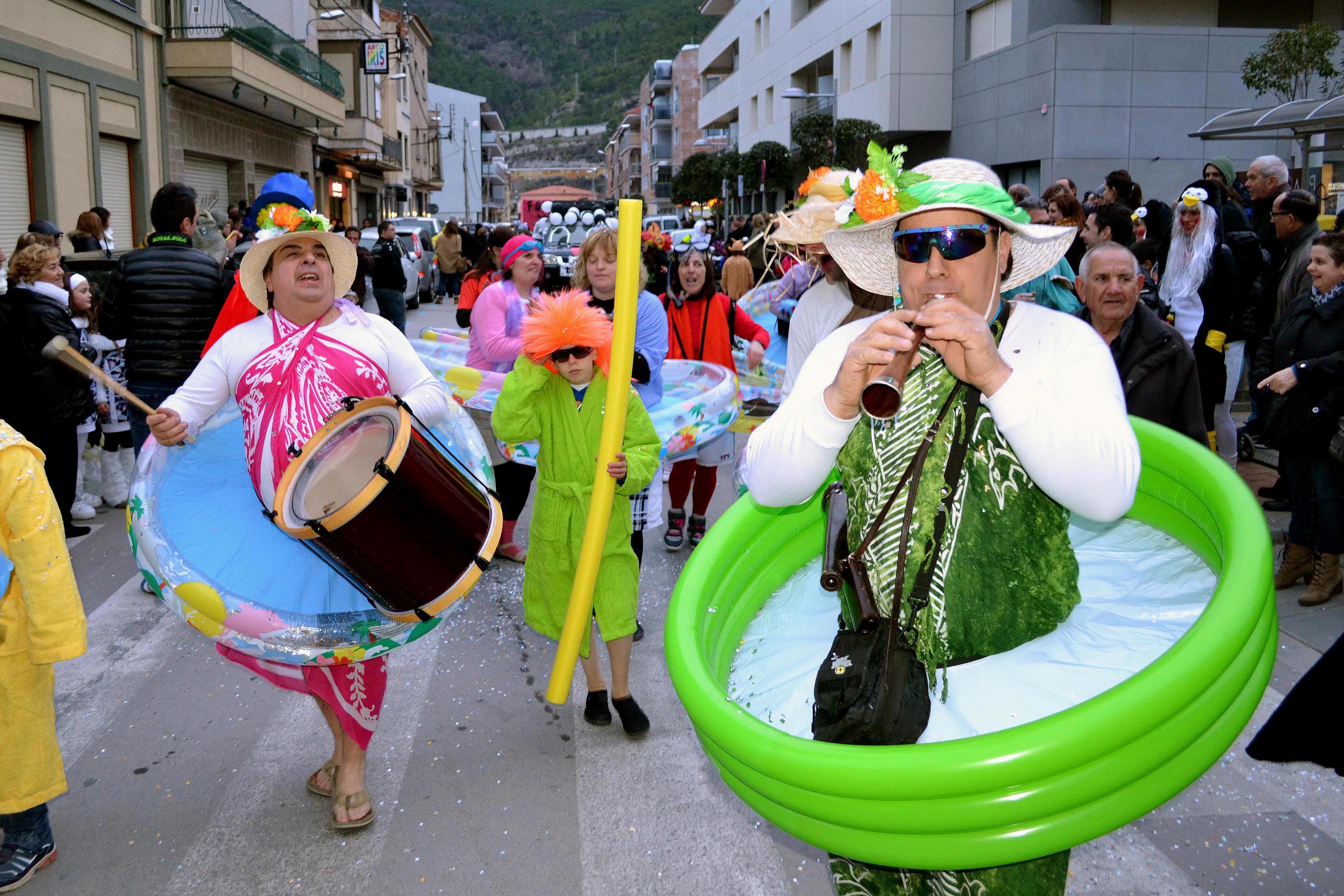 Participants en la rua del Carnestoltes de SÃºria 2014.