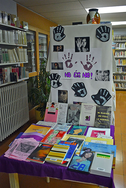 Exposició bibliogràfica ??No és no' a la Biblioteca Pública, dins del programa de la Setmana contra la violència de gènere.