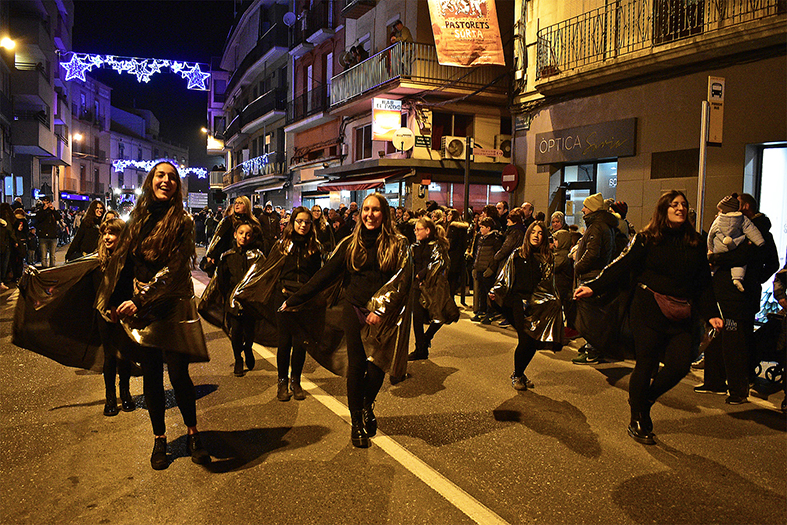 Grup de ball de la Cavalcada de Reis a Súria.