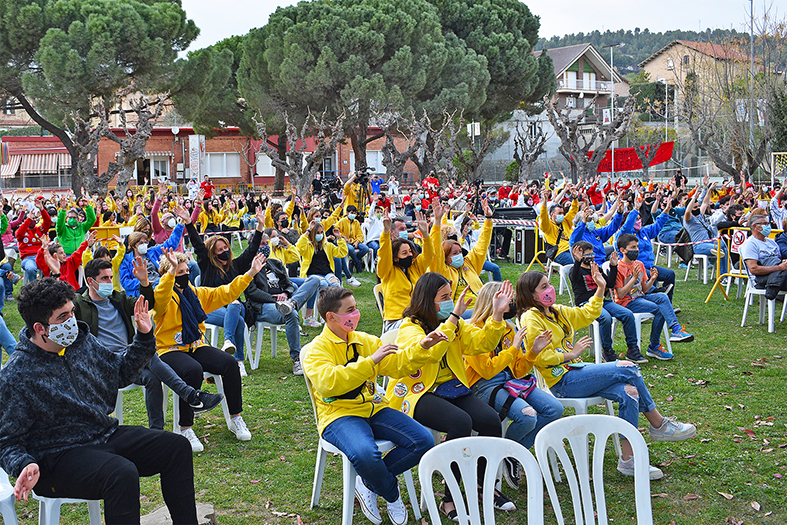 PÃºblic del concert de Strombers al Parc Municipal Macary i Viader, dins del programa dâ€™actes de les Caramelles.