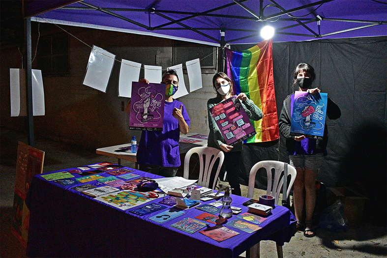 Punt Lila del Casal de Joves i de lâ€™Ã rea municipal de Joventut per oferir informaciÃ³ sobre lleure no sexista durant la Festa Major.