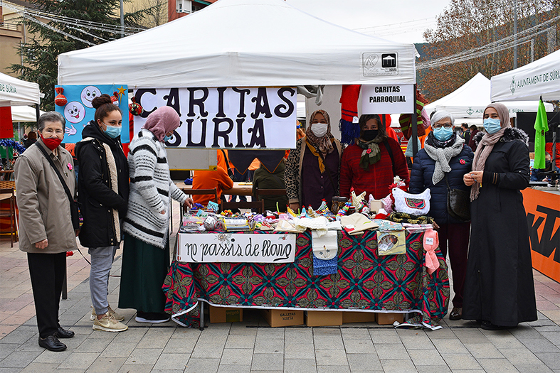 Pà rada de Cà ritas Parroquial a la Fira d’Entitats i Fira de Nadal de Súria.