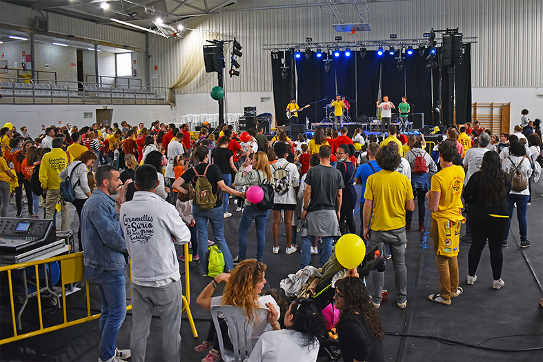 Concert dâ€™animaciÃ³ infantil de Caramelles, a cÃ rrec del grup Marcianitus, al PavellÃ³ Municipal dâ€™Esports.