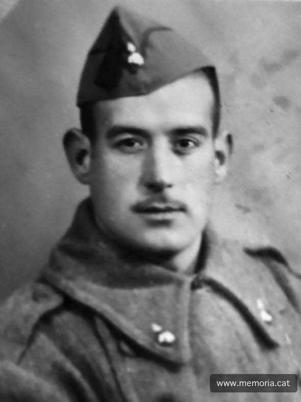 Foto juvenil de Pere Puig Prat, durant el servei militar (procedÃ¨ncia de la foto: web Memoria.cat).