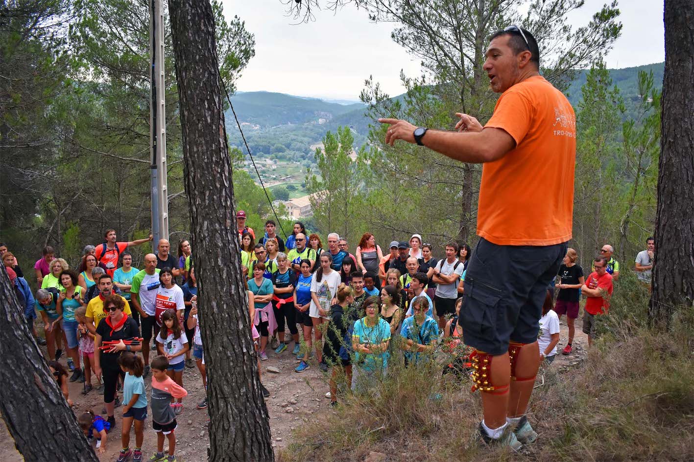 Cant dâ€™Els Segadors durant lâ€™acte central de la Diada Nacional de Catalunya a SÃºria, al turÃ³ de la Torre.