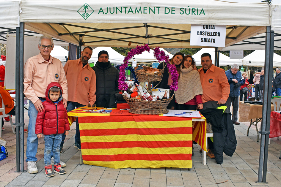 Estand de la Colla Castellera Salats, en la Fira de Nadal i Fira dâ€™Entitats de SÃºria.