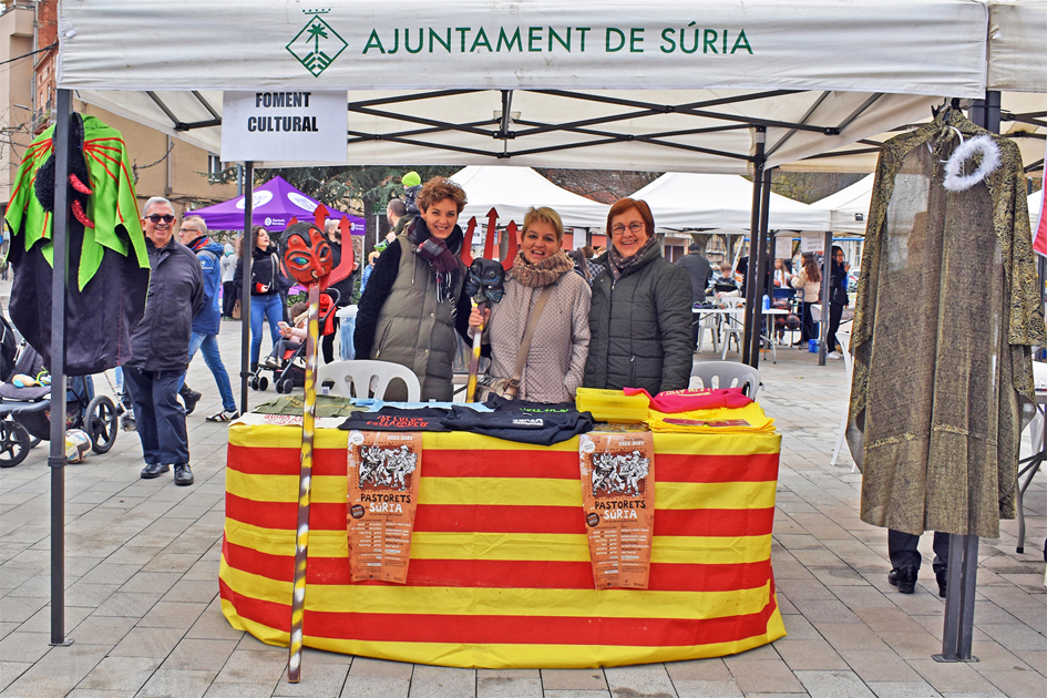 Estand del Foment Cultural, en la Fira de Nadal i Fira dâ€™Entitats de SÃºria.
