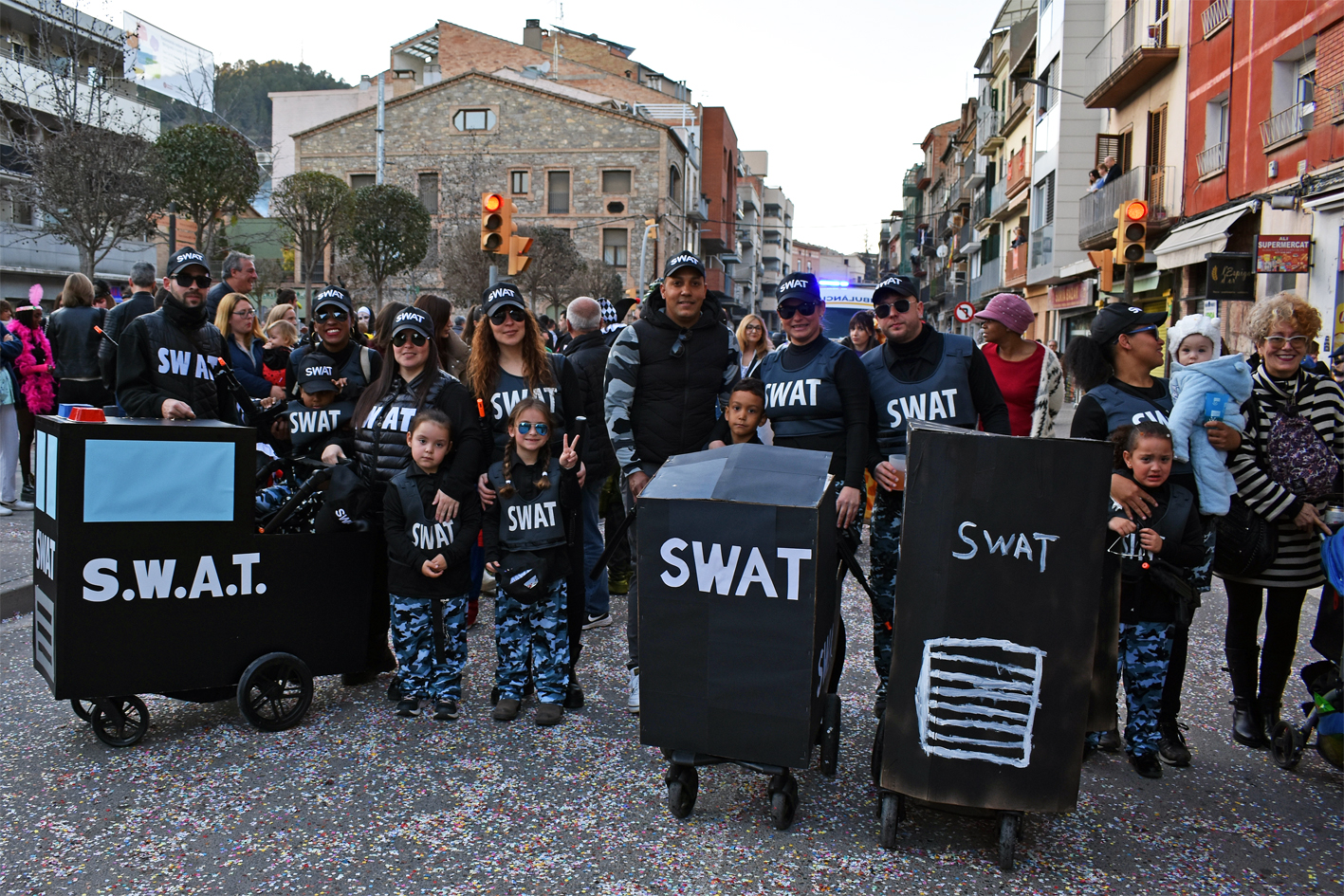 Participants en la rua del Carnestoltes de SÃºria.