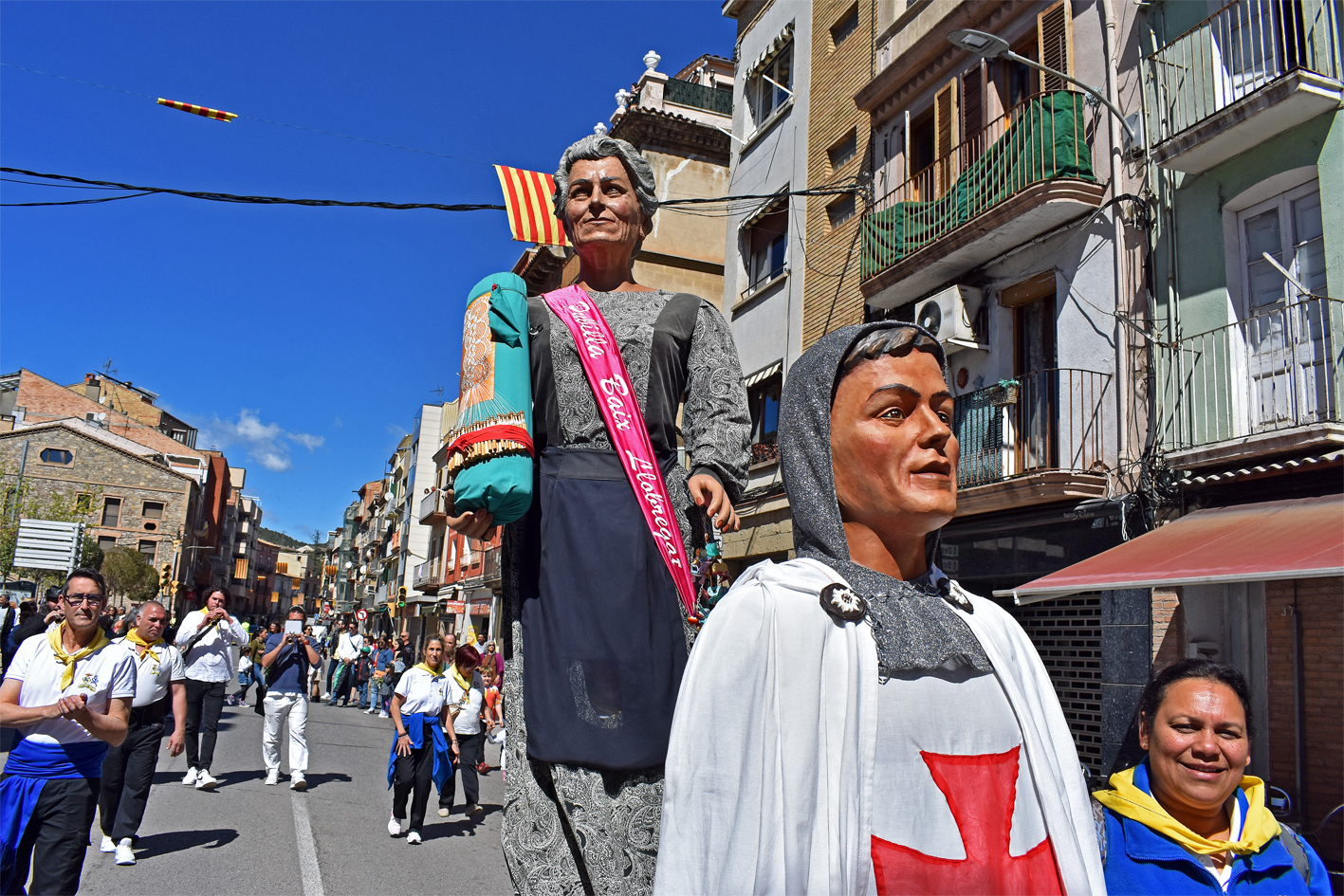 Els Geganters de CervellÃ³, durant la 13a Trobada Gegantera de la Fira de Rams de SÃºria.