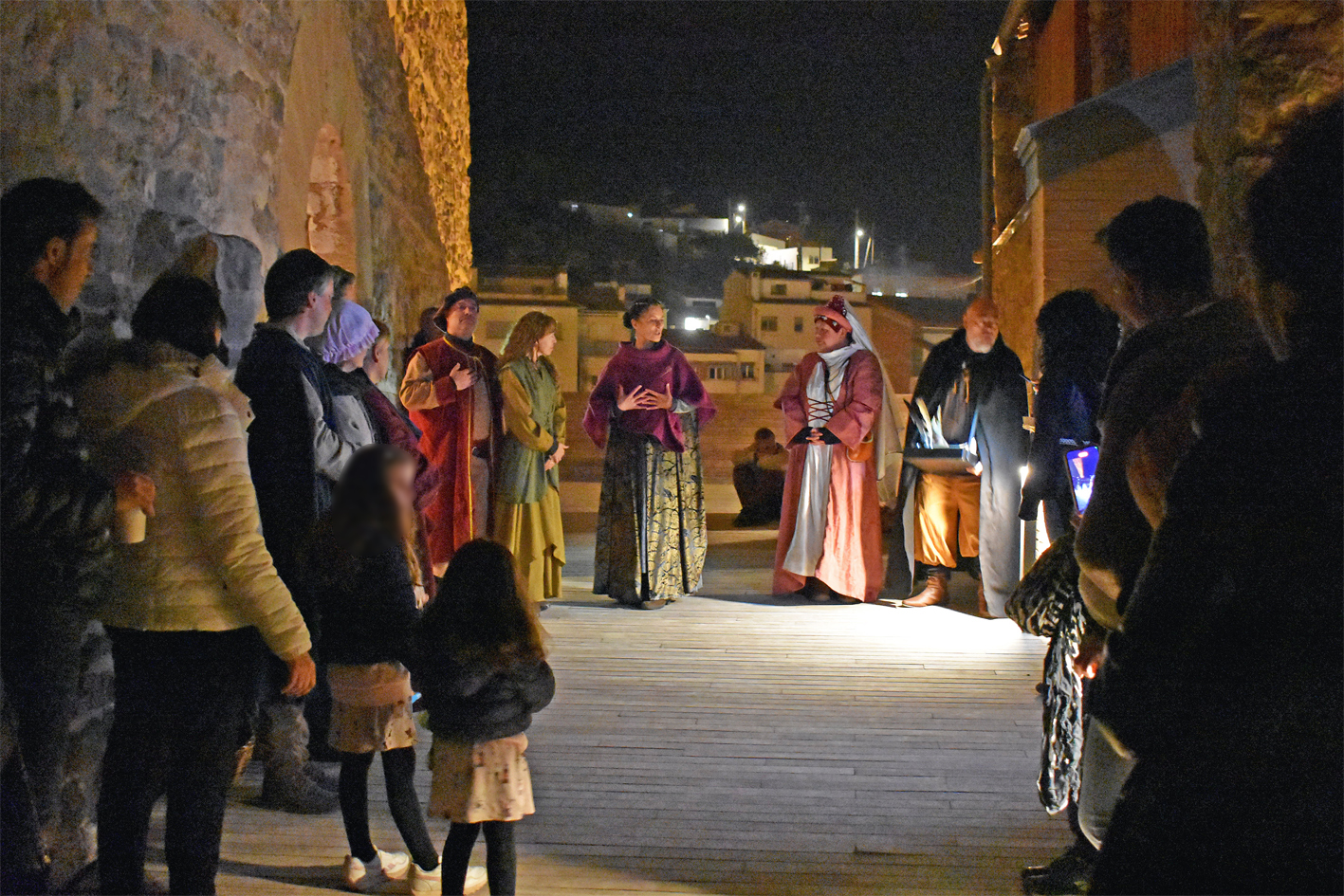 Personatges de la 20a Fira Medieval dâ€™Oficis de SÃºria, al Clos del Castell.